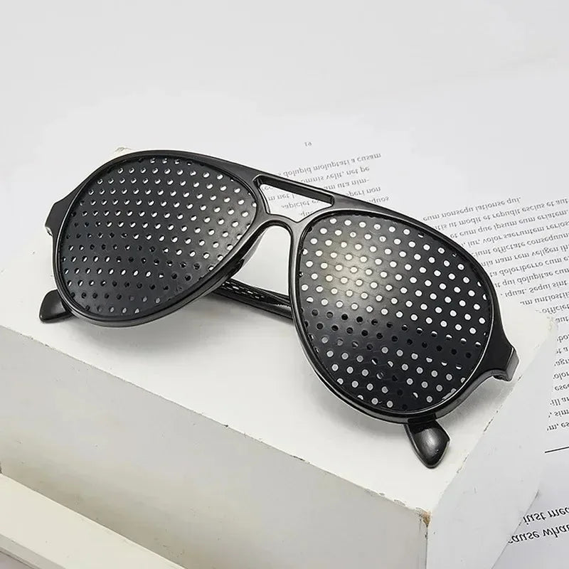 Lunettes Anti-myopie astigmatisme, Correction de la Vision, lunettes à trous d'épingle avec trous pour hommes et femmes, amélioration de la vue